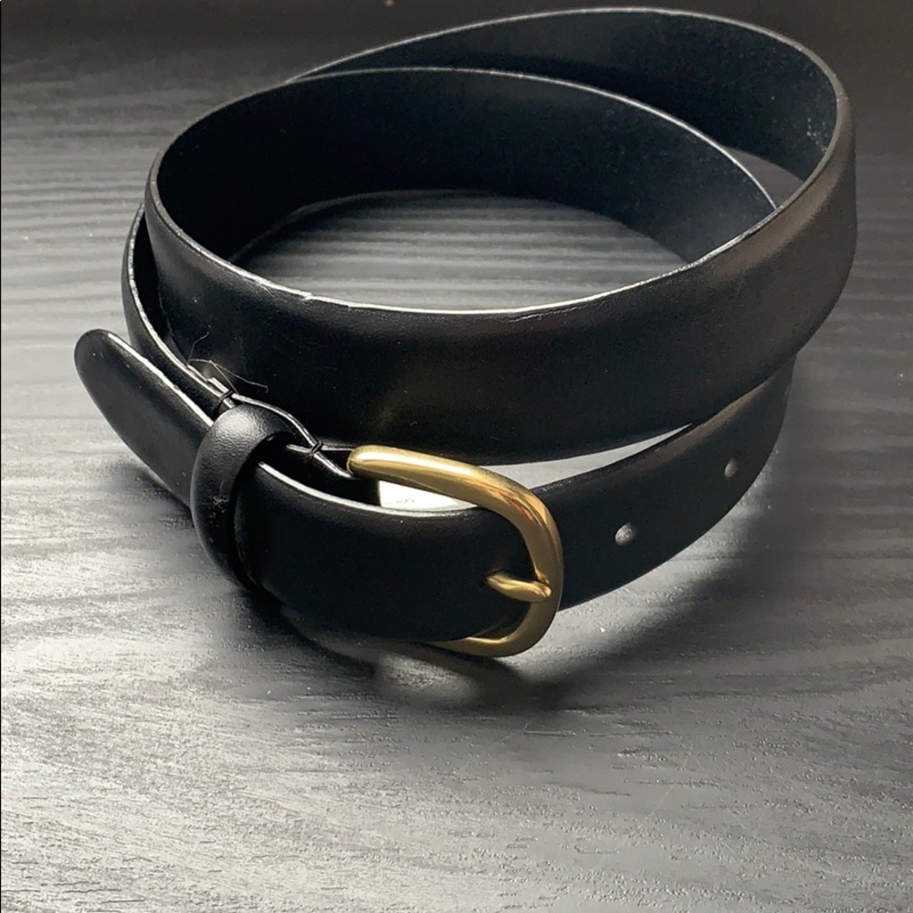 Black Banana Republic Belt, gold buckle